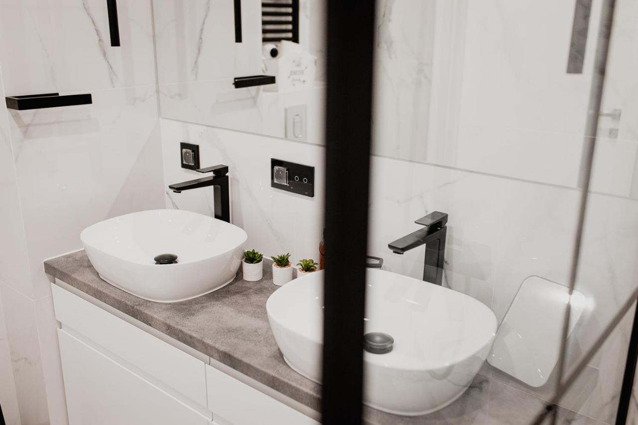 Apartament Villa Klar أوسترودا المظهر الخارجي الصورة